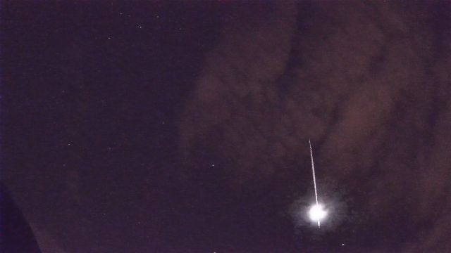 AMS33 meteor