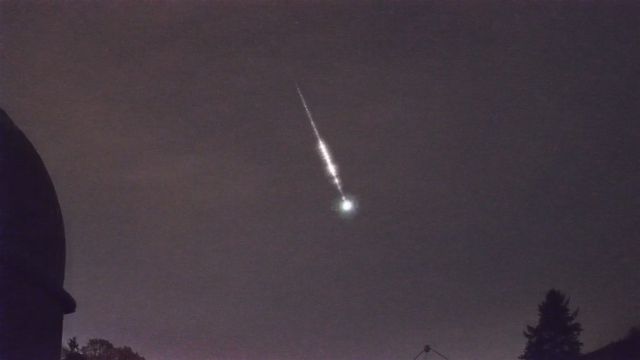 AMS33 meteor