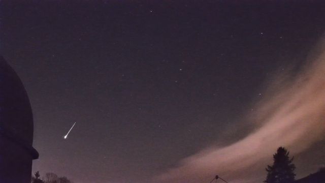 AMS33 meteor