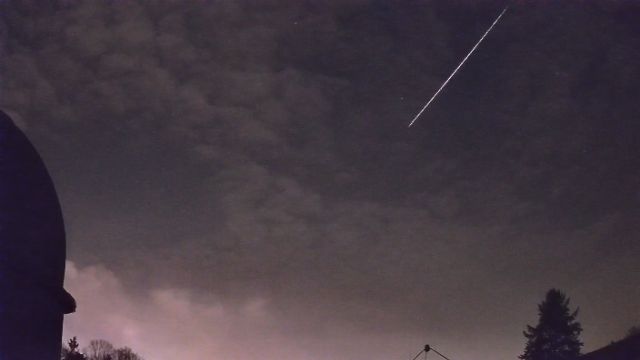 AMS33 meteor