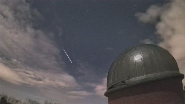 AMS33 meteor