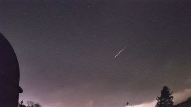 AMS33 meteor