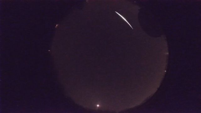 AMS33 meteor
