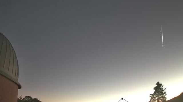 AMS33 meteor