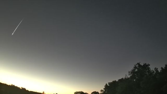AMS33 meteor