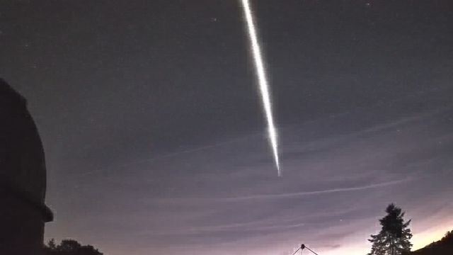 AMS33 meteor