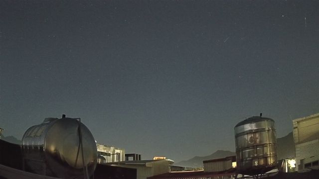 AMS330 meteor