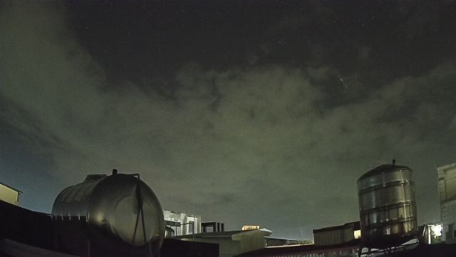 AMS330 meteor