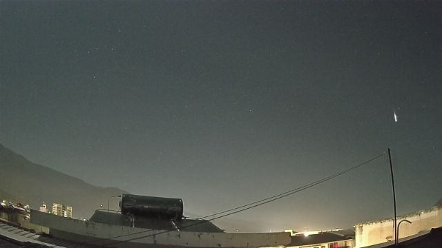 AMS330 meteor