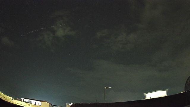 AMS330 meteor