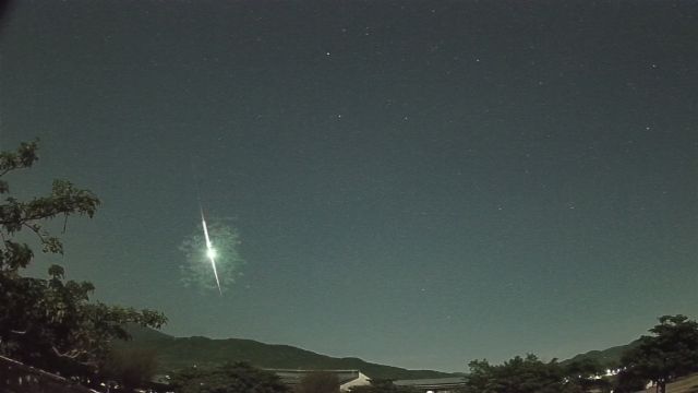 AMS338 meteor