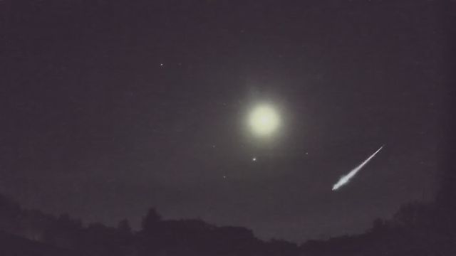 AMS37 meteor
