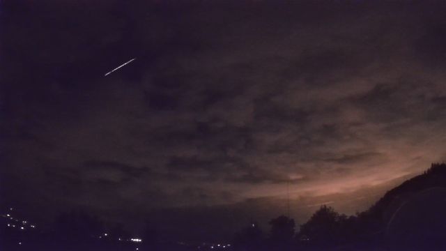AMS51 meteor