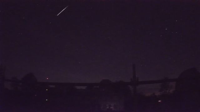 AMS52 meteor