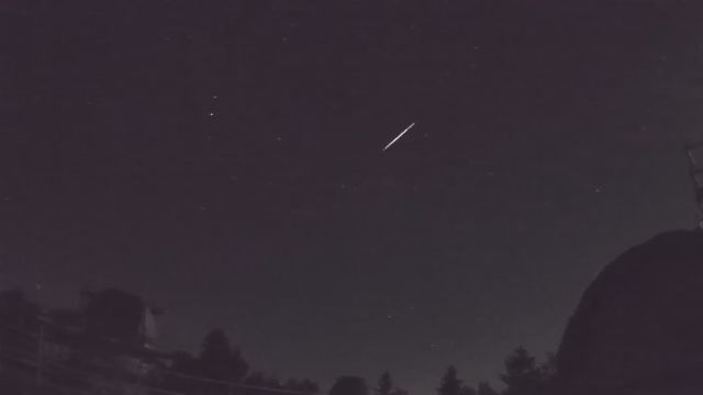 AMS52 meteor