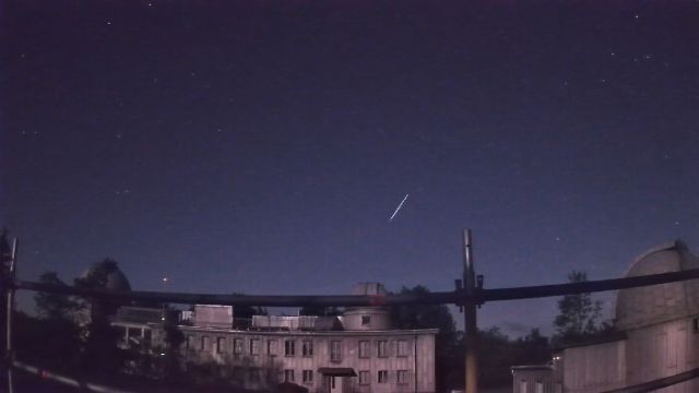 AMS52 meteor