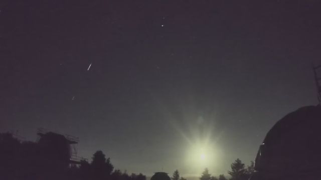 AMS52 meteor