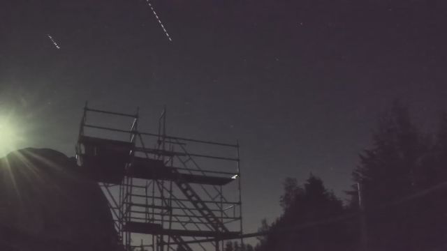 AMS52 meteor