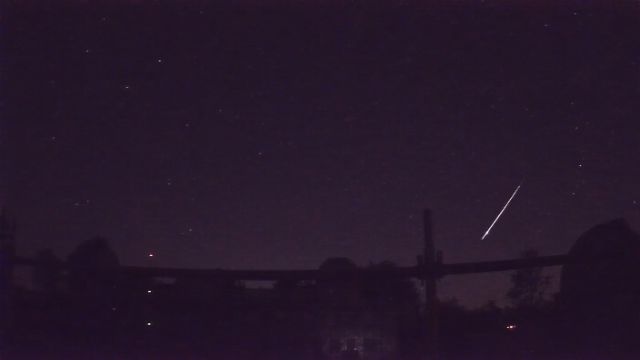 AMS52 meteor