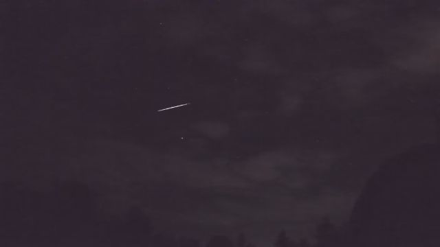 AMS52 meteor
