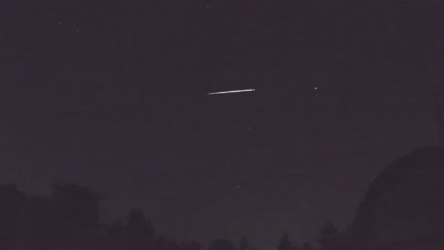 AMS52 meteor