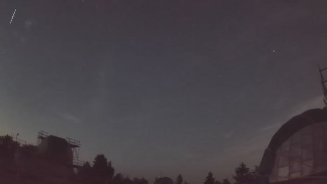 AMS52 meteor