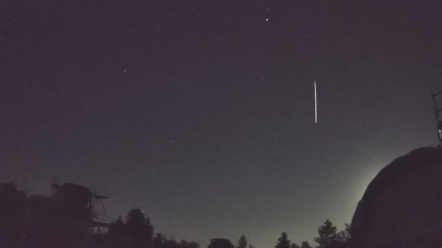 AMS52 meteor