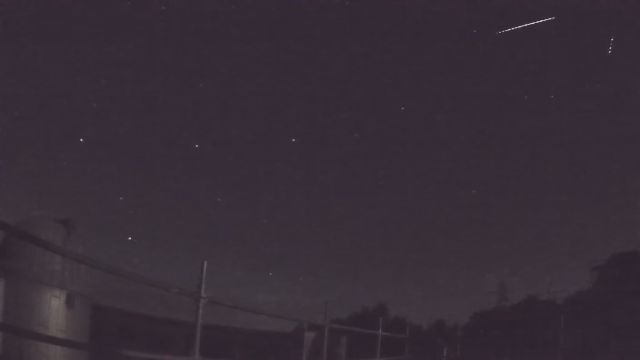 AMS52 meteor
