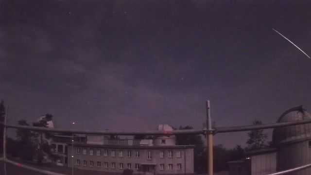 AMS52 meteor