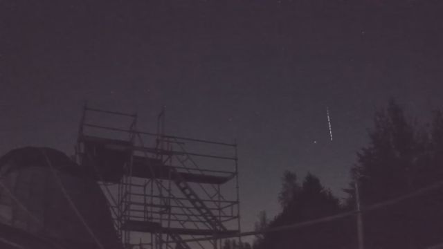AMS52 meteor
