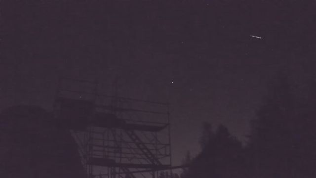 AMS52 meteor