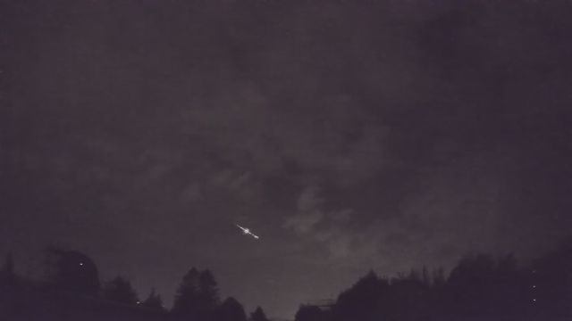 AMS52 meteor