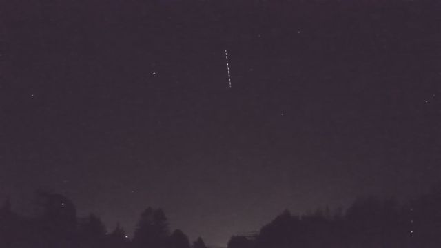 AMS52 meteor