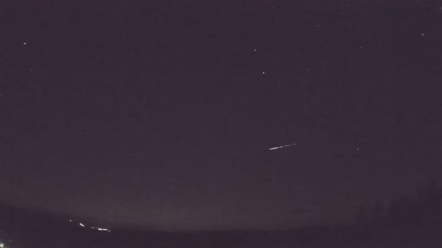 AMS52 meteor