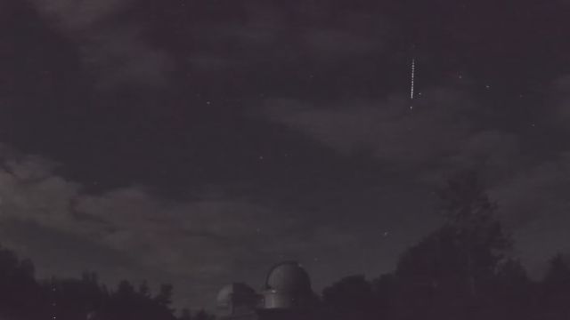 AMS52 meteor