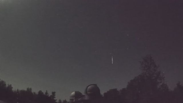 AMS52 meteor