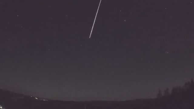 AMS52 meteor