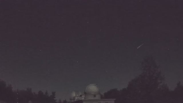 AMS52 meteor