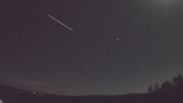 AMS52 meteor