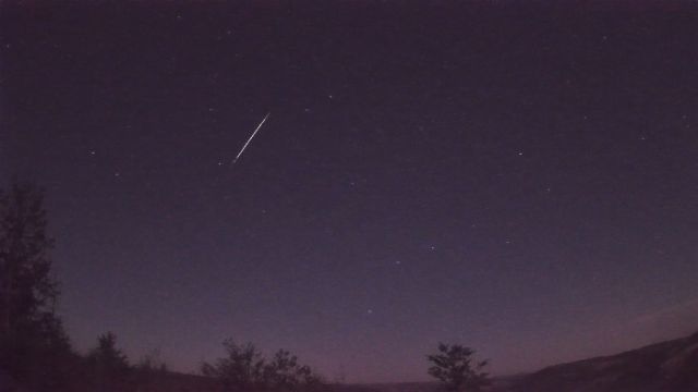 AMS52 meteor