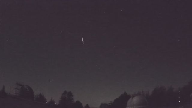 AMS52 meteor