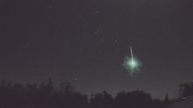 AMS52 meteor