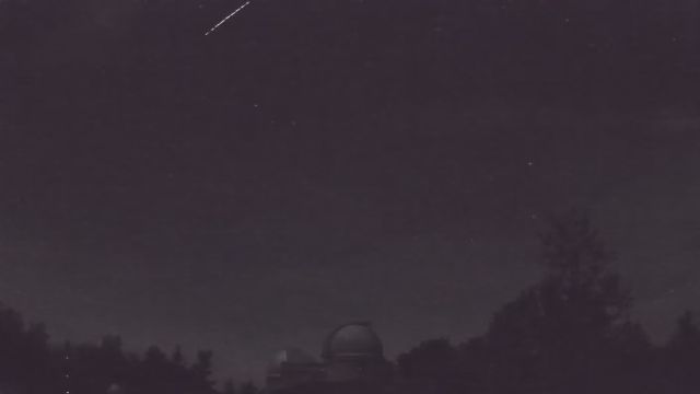 AMS52 meteor