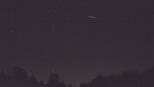 AMS52 meteor