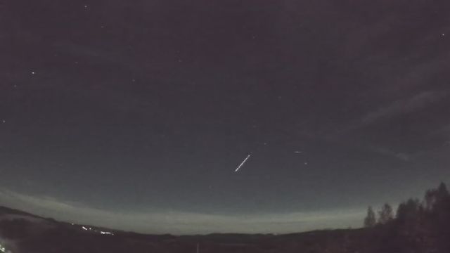 AMS52 meteor