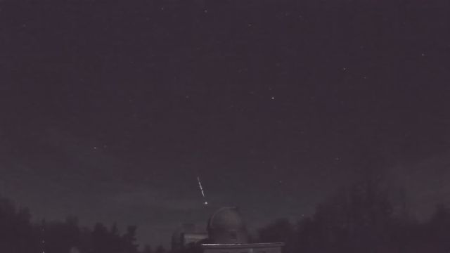AMS52 meteor