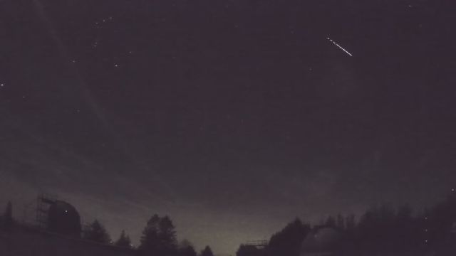 AMS52 meteor