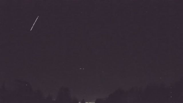 AMS52 meteor