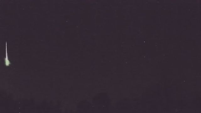 AMS52 meteor