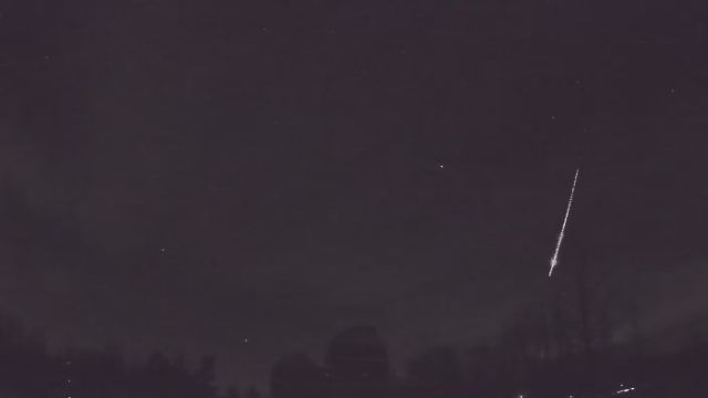 AMS52 meteor